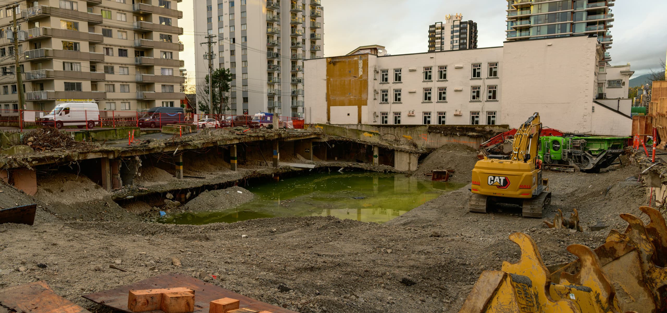 Excavator crews working in a city development corridor